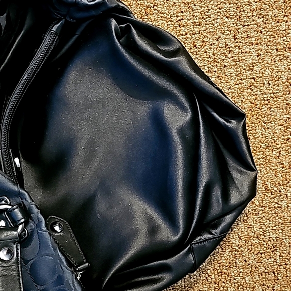 COACH Handbag - Picture 13 of 16